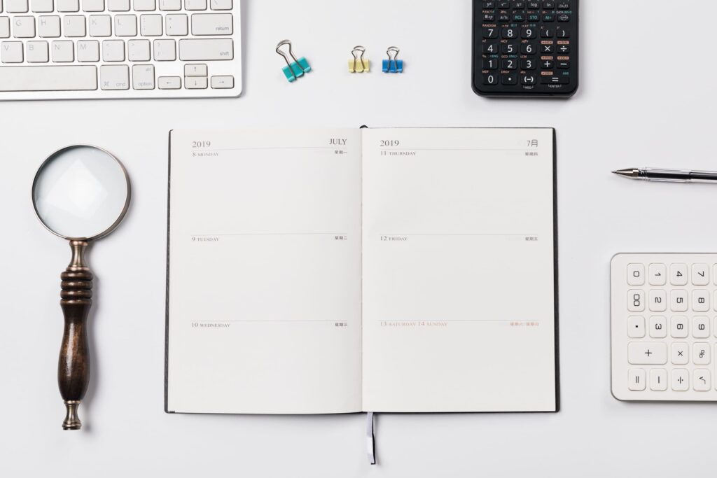 从“管账”到“管未来”:企业财务如何与科技深度融合?