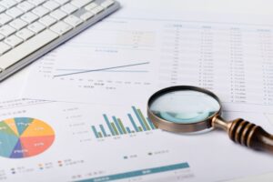 未来10年企业财务如何应对经济波动与全球不确定性？